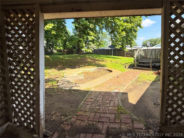 1230 N Olympia Avenue, Tulsa, OK 74127