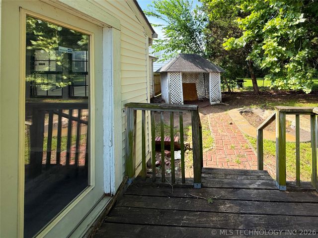 1230 N Olympia Avenue, Tulsa, OK 74127
