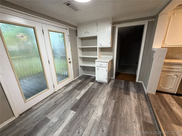 1230 N Olympia Avenue, Tulsa, OK 74127