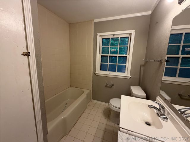 1230 N Olympia Avenue, Tulsa, OK 74127