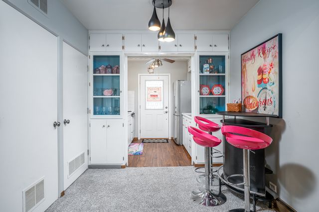 1104 Kimberly Road 908, Bettendorf, IA 52722
