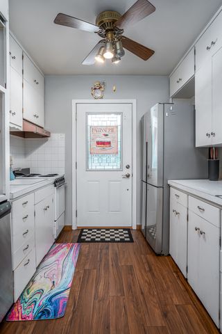 1104 Kimberly Road 908, Bettendorf, IA 52722