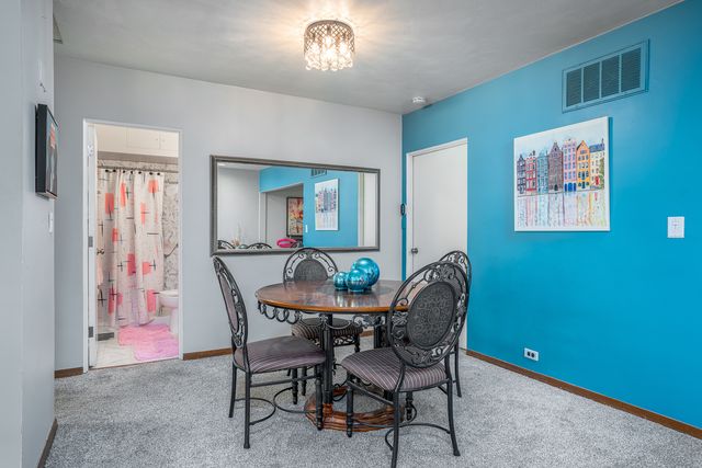 1104 Kimberly Road 908, Bettendorf, IA 52722