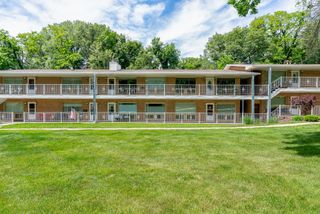1104 Kimberly Road 908, Bettendorf, IA 52722