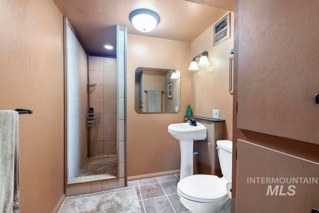 2148 Alta Vista Circle, Twin Falls, ID 83301
