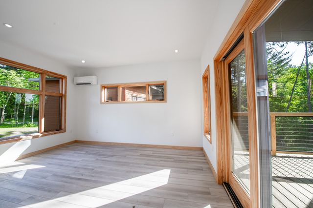 28 Bowman Lane, Unit 4, Wilmington, NY 12997