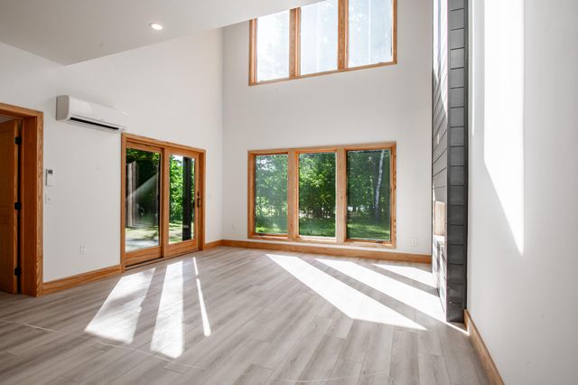 28 Bowman Lane, Unit 4, Wilmington, NY 12997