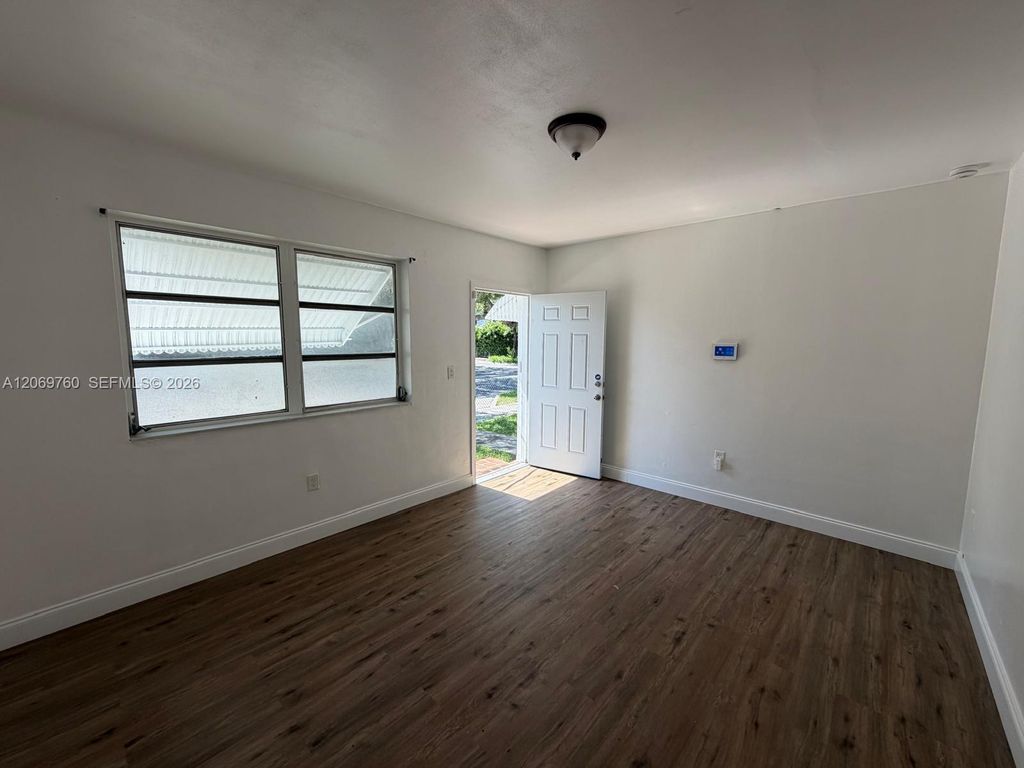 890 NW 55th Street 2, Miami, FL 33127
