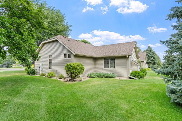 3700 Ladyslipper Lane N, Brooklyn Park, MN 55443