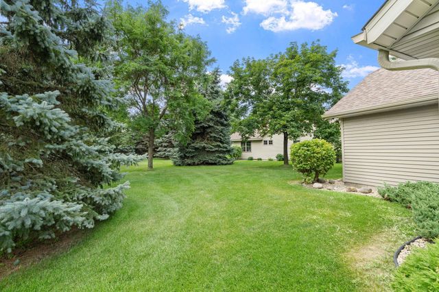 3700 Ladyslipper Lane N, Brooklyn Park, MN 55443