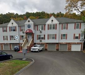 1744 Thomaston Avenue APT 7, Waterbury, CT 06704