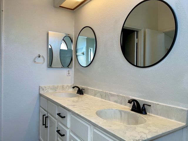 3002 Cottonweed TRL, Cedar Park, TX 78613