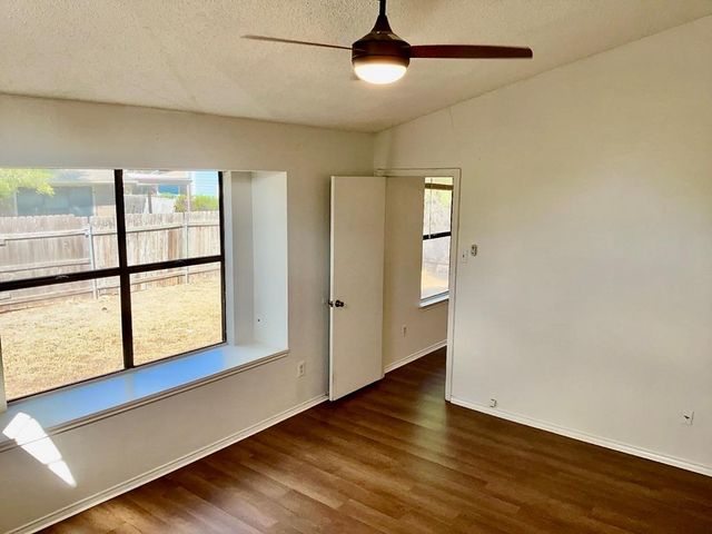 3002 Cottonweed TRL, Cedar Park, TX 78613