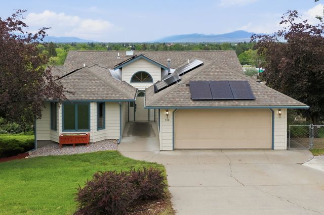 916 Simons Drive, Missoula, MT 59803