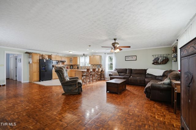 3026 Manville Road, Gate City, VA 24251