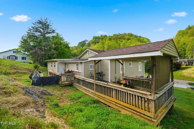 3026 Manville Road, Gate City, VA 24251
