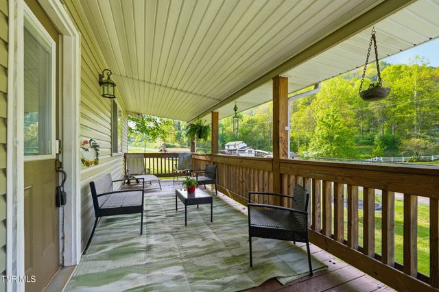 3026 Manville Road, Gate City, VA 24251