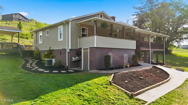 3026 Manville Road, Gate City, VA 24251