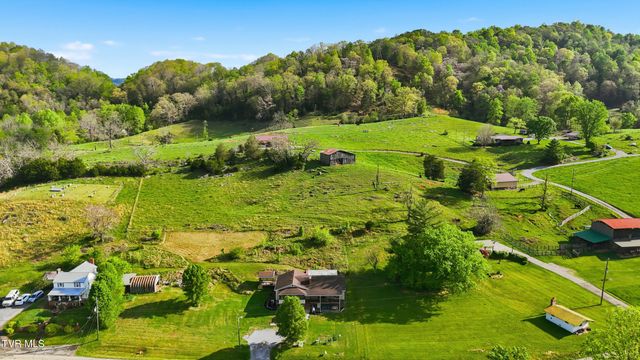 3026 Manville Road, Gate City, VA 24251