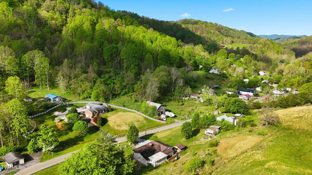 3026 Manville Road, Gate City, VA 24251