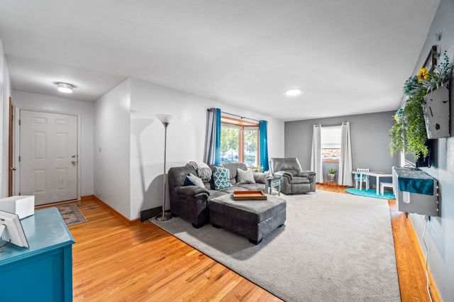 1020 Elm Avenue, Norwalk, IA 50211