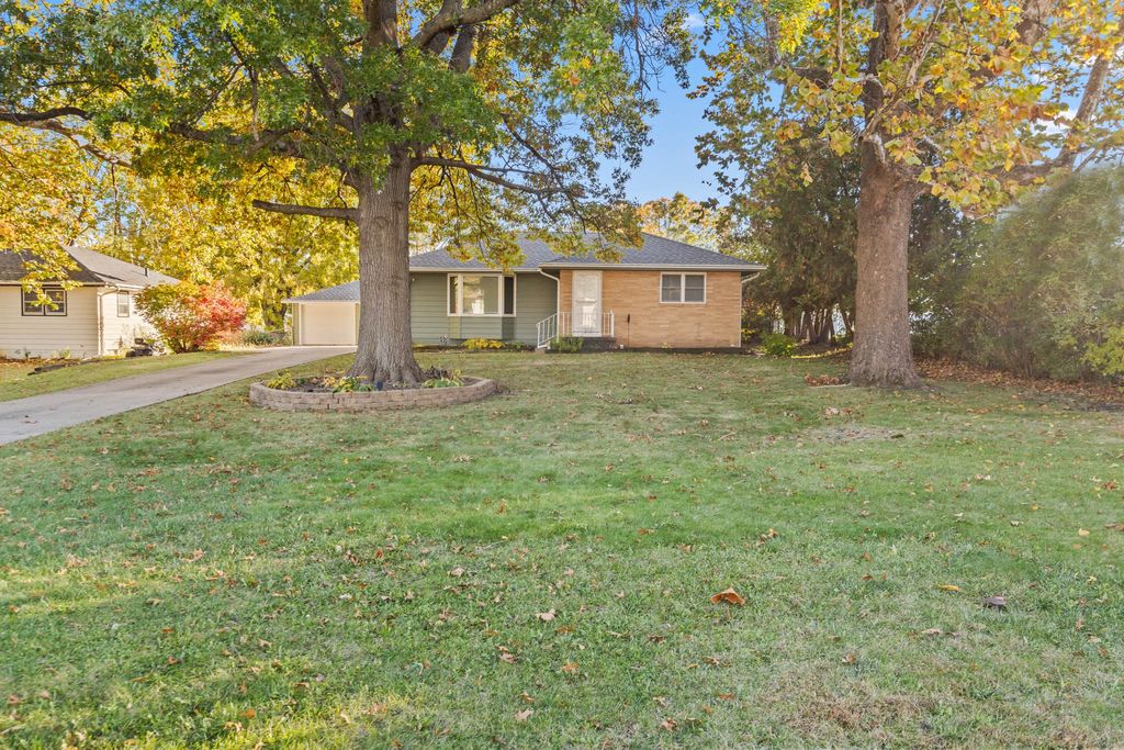 1020 Elm Avenue, Norwalk, IA 50211