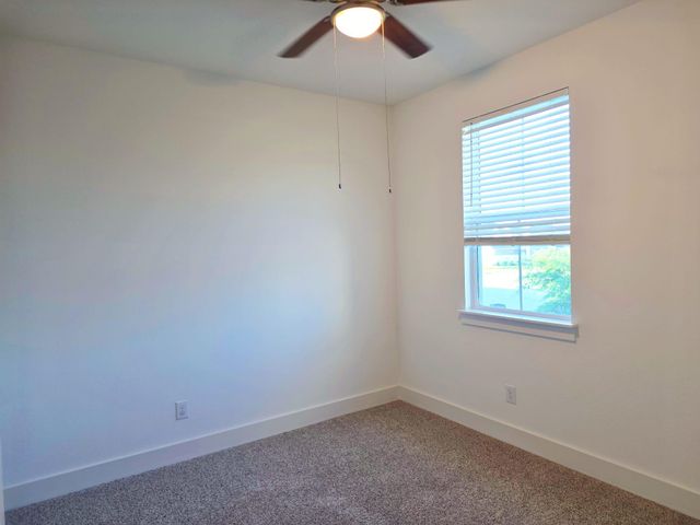 150 Elisha DR, Liberty Hill, TX 78642