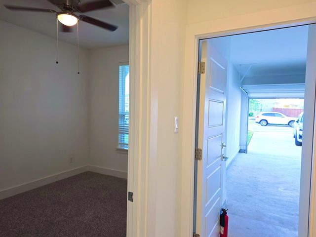 150 Elisha DR, Liberty Hill, TX 78642