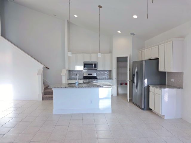 150 Elisha DR, Liberty Hill, TX 78642