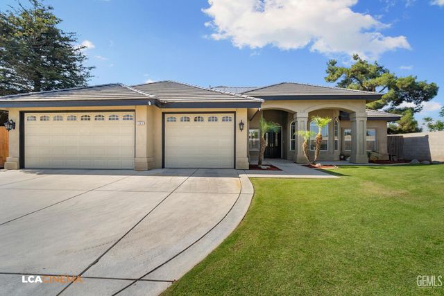 12813 Hawaii Lane, Bakersfield, CA 93312
