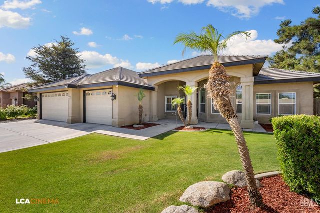 12813 Hawaii Lane, Bakersfield, CA 93312