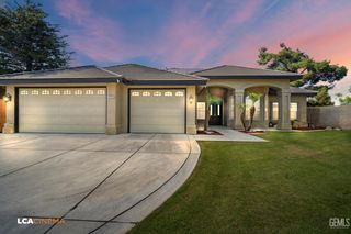 12813 Hawaii Lane, Bakersfield, CA 93312