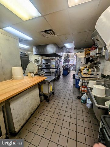 3901 STATE RD, Drexel Hill, PA 19026