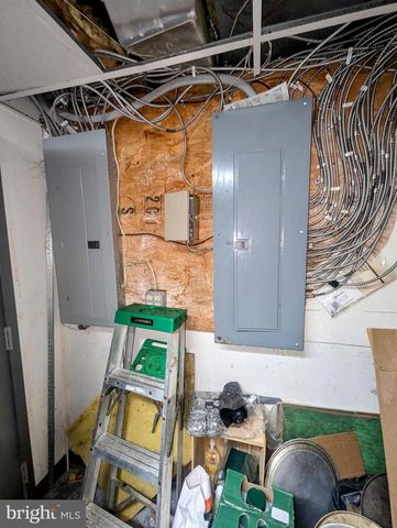 3901 STATE RD, Drexel Hill, PA 19026