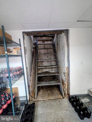 3901 STATE RD, Drexel Hill, PA 19026