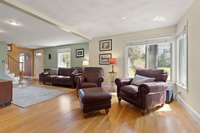3 Watson Rd, Lexington, MA 02421