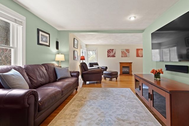 3 Watson Rd, Lexington, MA 02421