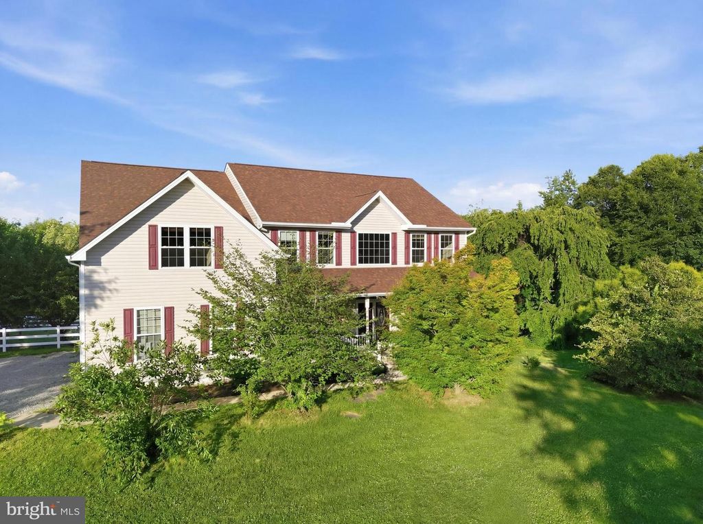 Image 1 of property listing at 21 CANARY CT, Middletown, DE 19709