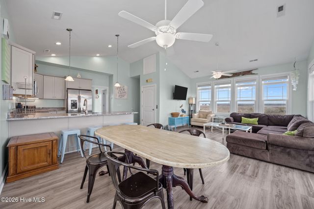 1517 Wahoo Street, N Topsail Beach, NC 28460