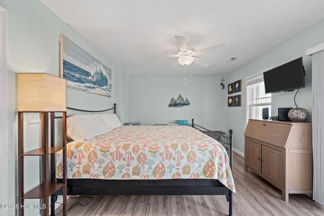1517 Wahoo Street, N Topsail Beach, NC 28460