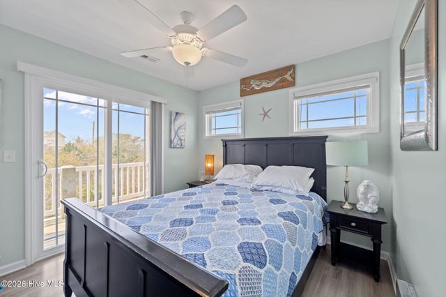 1517 Wahoo Street, N Topsail Beach, NC 28460