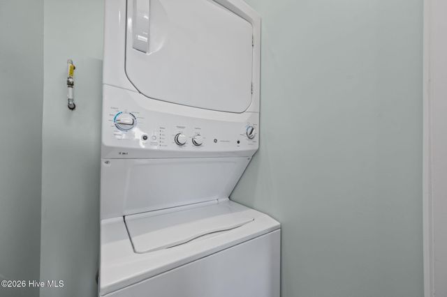 1517 Wahoo Street, N Topsail Beach, NC 28460