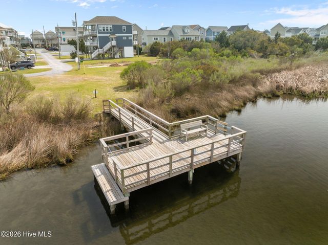 1517 Wahoo Street, N Topsail Beach, NC 28460