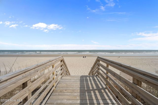 1517 Wahoo Street, N Topsail Beach, NC 28460