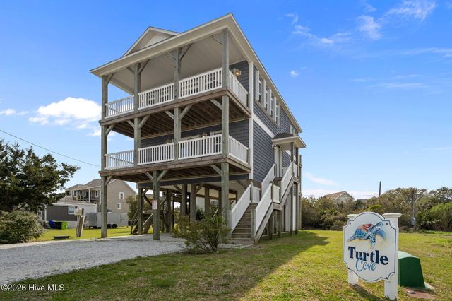 1517 Wahoo Street, N Topsail Beach, NC 28460