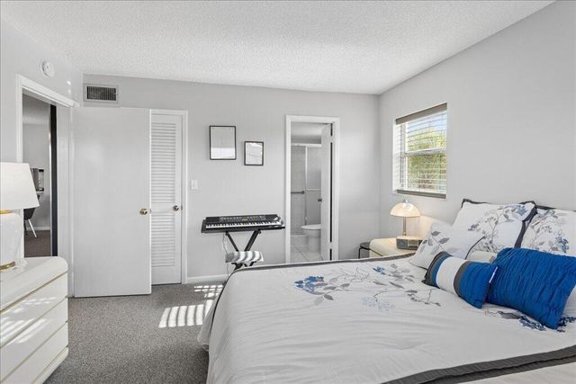 8510 Sunrise Lakes Boulevard 301, Sunrise, FL 33322