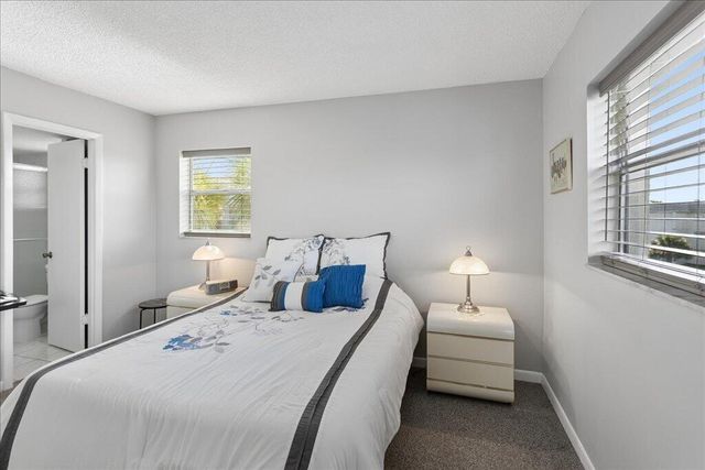 8510 Sunrise Lakes Boulevard 301, Sunrise, FL 33322
