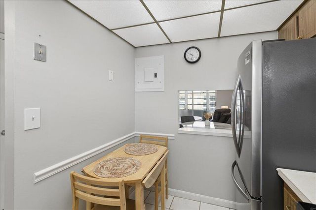 8510 Sunrise Lakes Boulevard 301, Sunrise, FL 33322