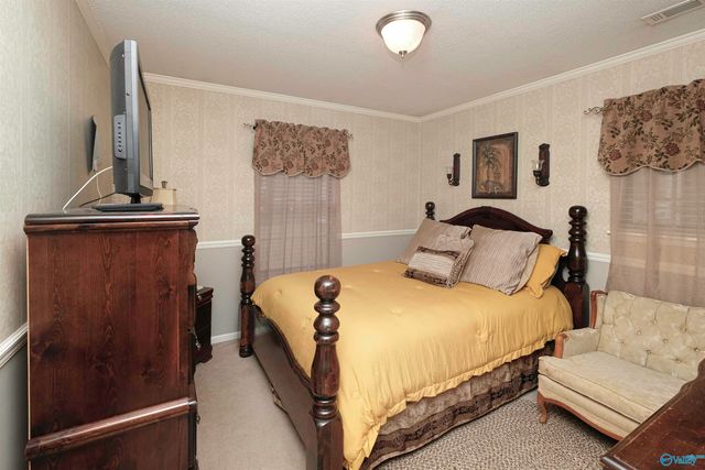 803 Long Bow Drive SW, Decatur, AL 35603