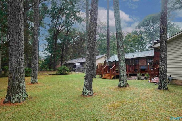 803 Long Bow Drive SW, Decatur, AL 35603